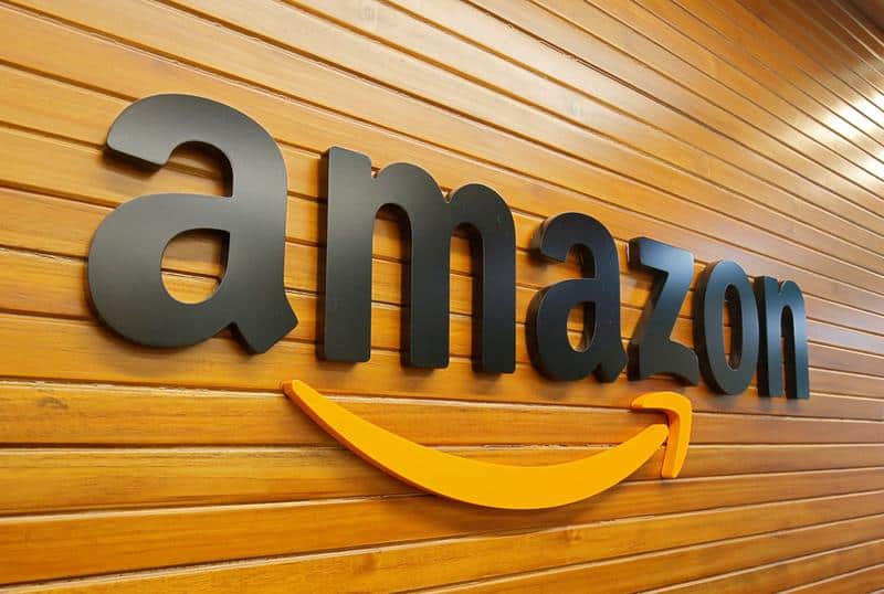 Amazon Sends Legal Notice to Biyani For Future Share Sale to Ambani's Reliance Retail