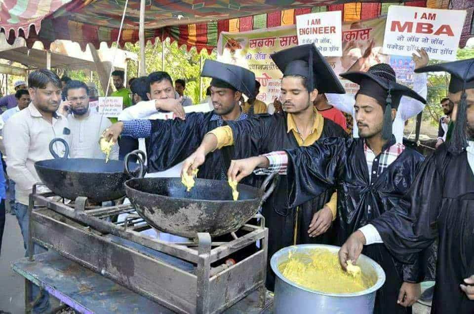 RJD Forces BJP To Go Beyond Selling Chai & Pakodas to Offer IT Jobs In Bihar